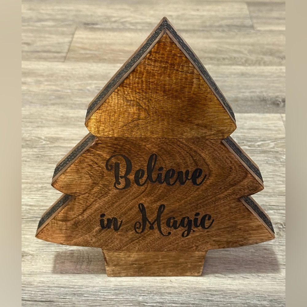 🎄 Thirty-One Wooden Holiday Tree Decor